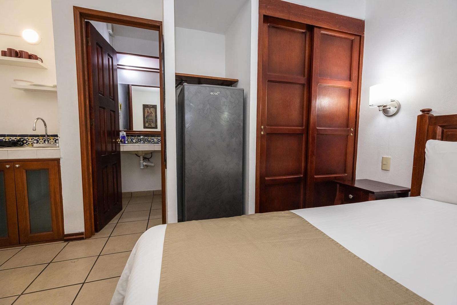Las Mariposas Hotel & Studios Oaxaca ภายนอก รูปภาพ