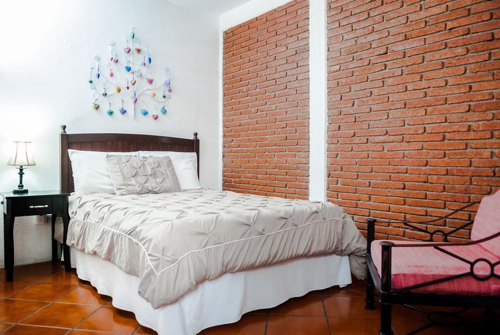 Las Mariposas Hotel & Studios Oaxaca ภายนอก รูปภาพ