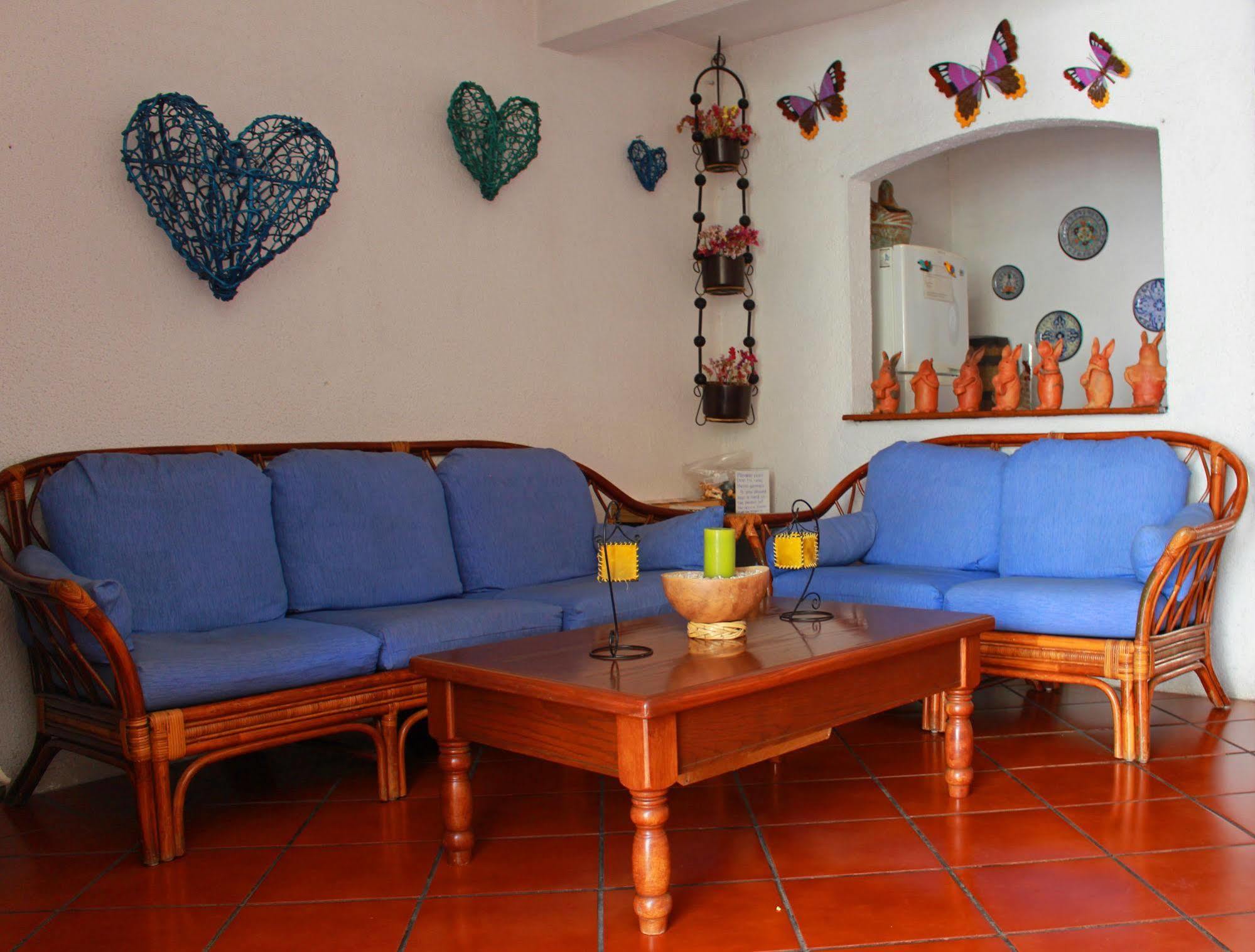 Las Mariposas Hotel & Studios Oaxaca ภายนอก รูปภาพ